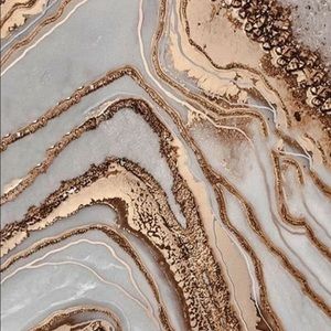 Meet your Posher, Lanaiya